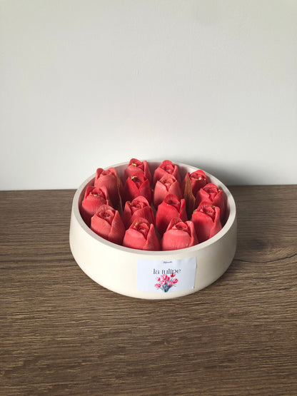 La Tulip red