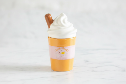 Pumpkin Spice Latte Kerze auf Marmortisch